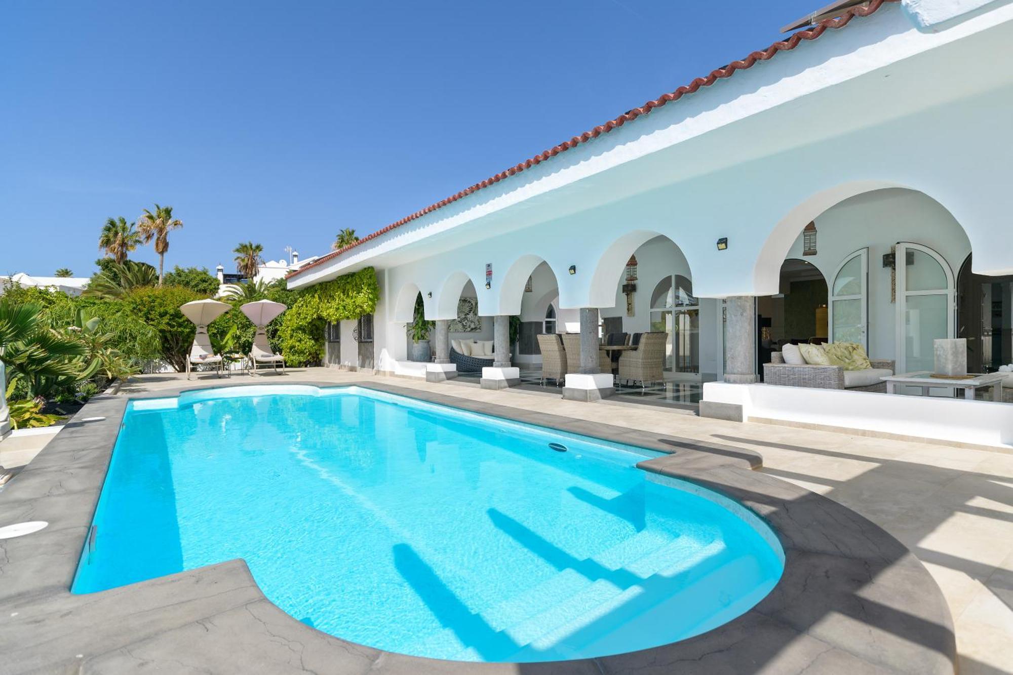 Oasis De Lujo - Luxury Boutique Villa Costa Teguise Extérieur photo