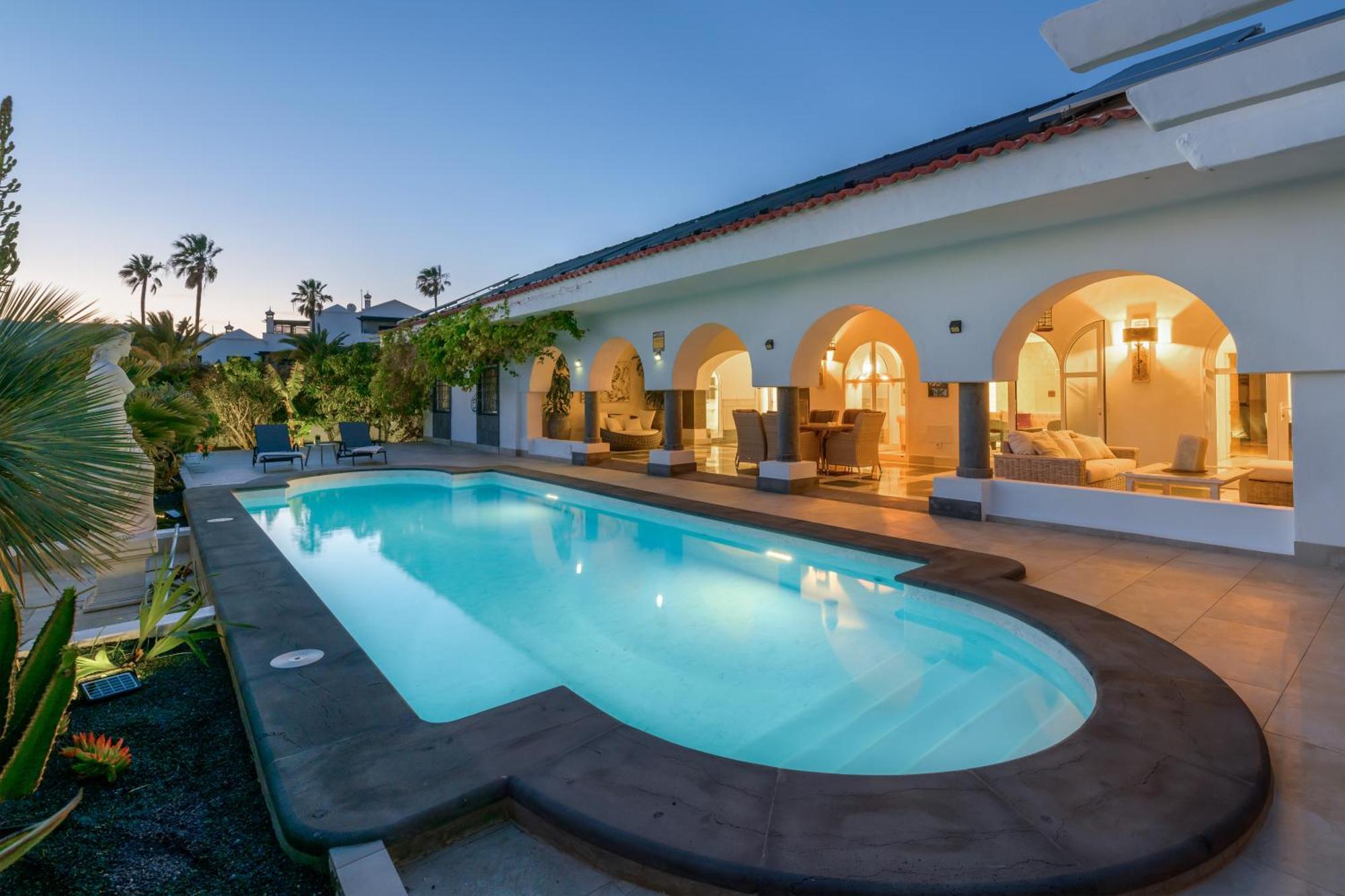 Oasis De Lujo - Luxury Boutique Villa Costa Teguise Extérieur photo